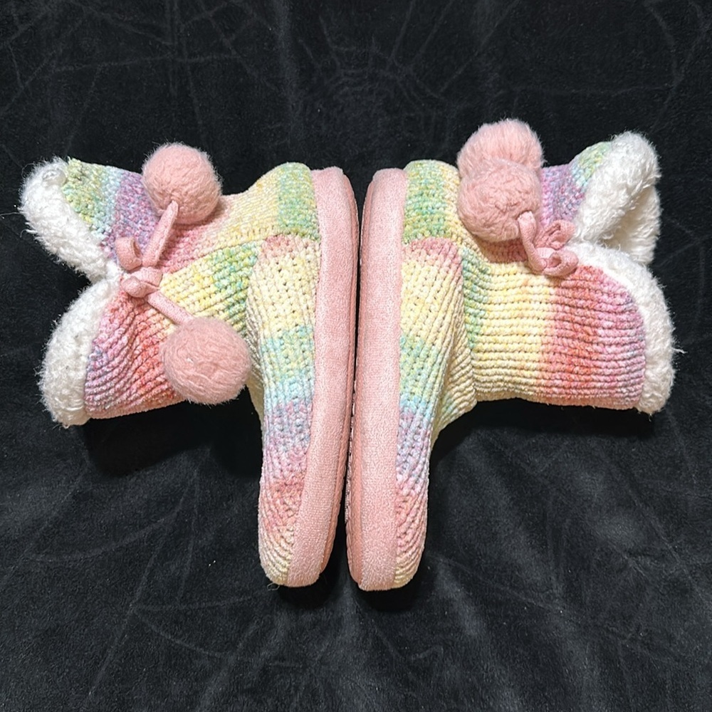 Girls Rainbow Boot Slipper, Small (12T) - Picture 3 of 5